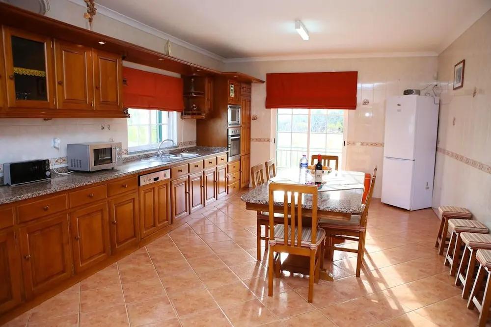 House With 4 Bedrooms in Lagos, With Private Pool, Enclosed Garden and Wifi Near the Beach