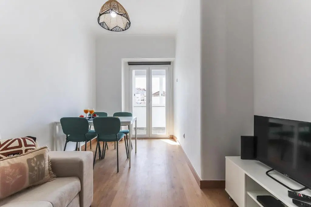 Vita Portucale | Almada Balcony