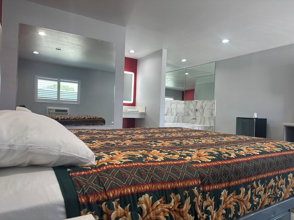 Playa Inn Motel - Long Beach, LA