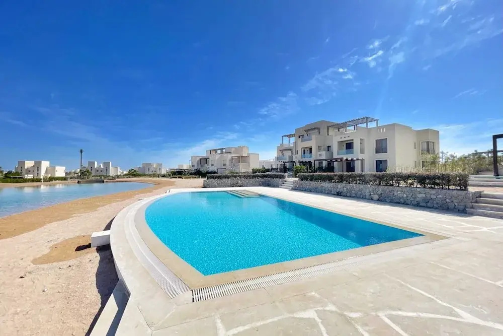 Xuru Stays I Cordial 2 BDR w / Pool Access @ Cyan El Gouna