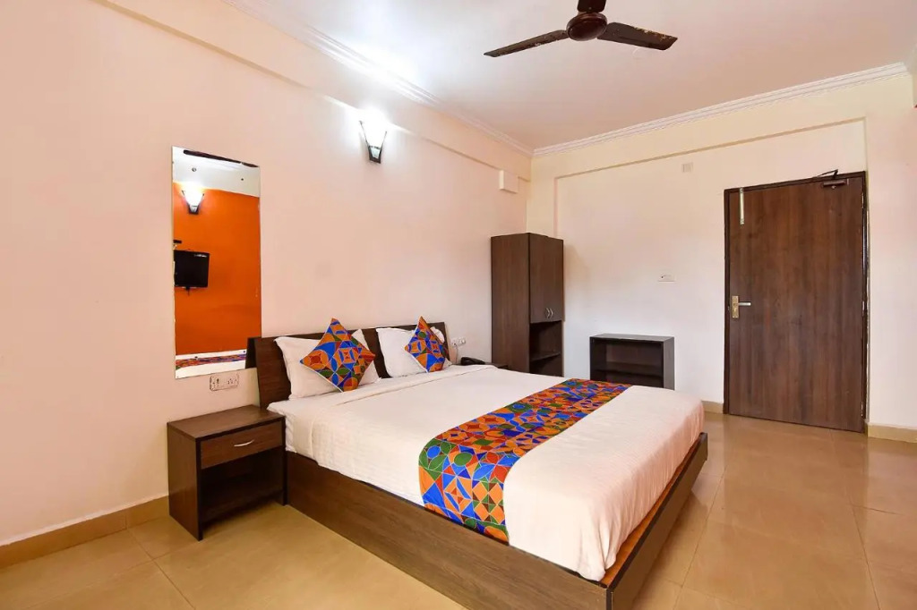 OYO 832 Shivam Resorts