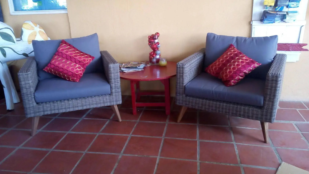 The Dive Hut - Boutique Apartments