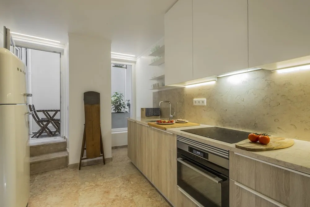 Santos Apartments by Linc