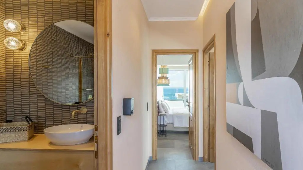Briki Suites