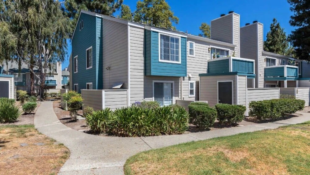 Global Luxury Suites in Downtown San Ramon