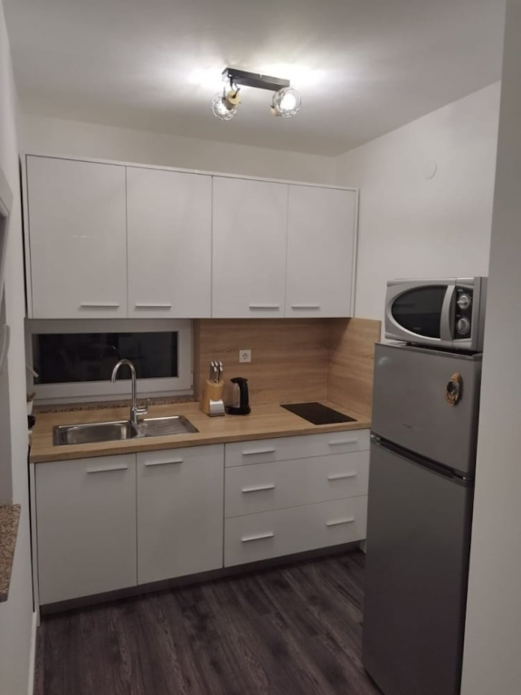 Apartments Dora
