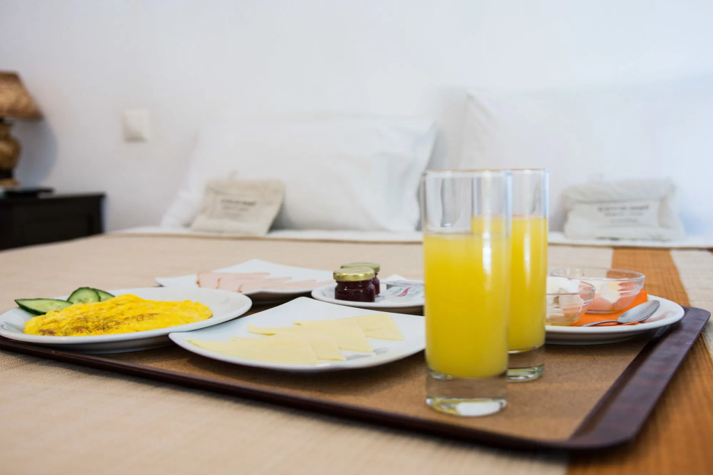 Alkifron Hotel