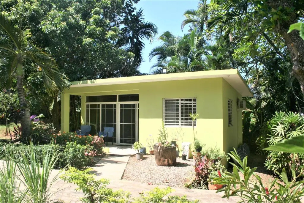 Costambar Tropical Garden