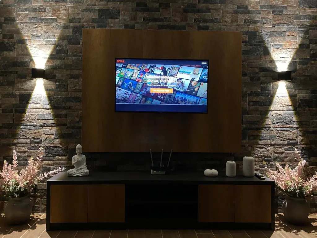 Eka Luxury Apartment