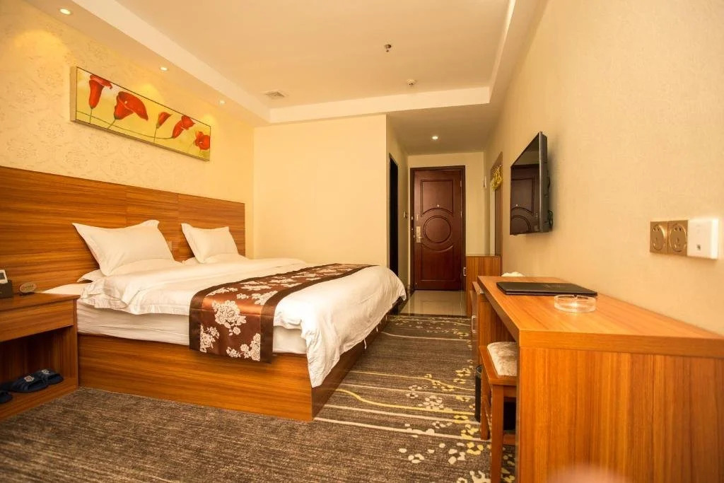 Huaming Hotel
