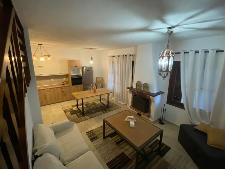 Private Beach Front Maisonette 3 Bedroom Mikiverna