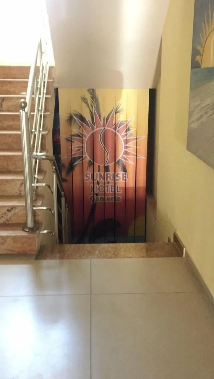 Sunrise Hotel Cameria