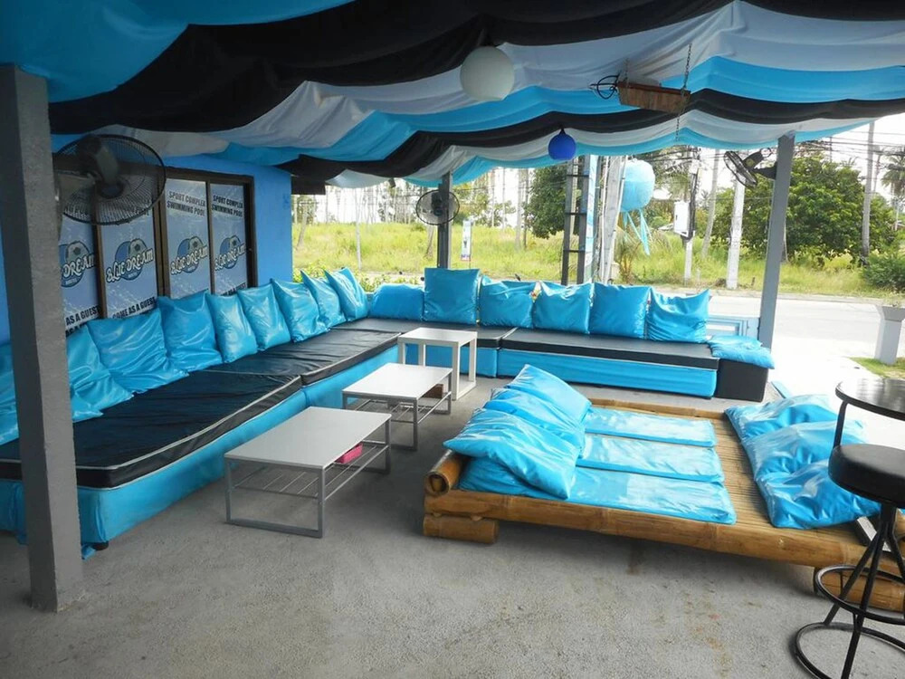 Majestic Hostel