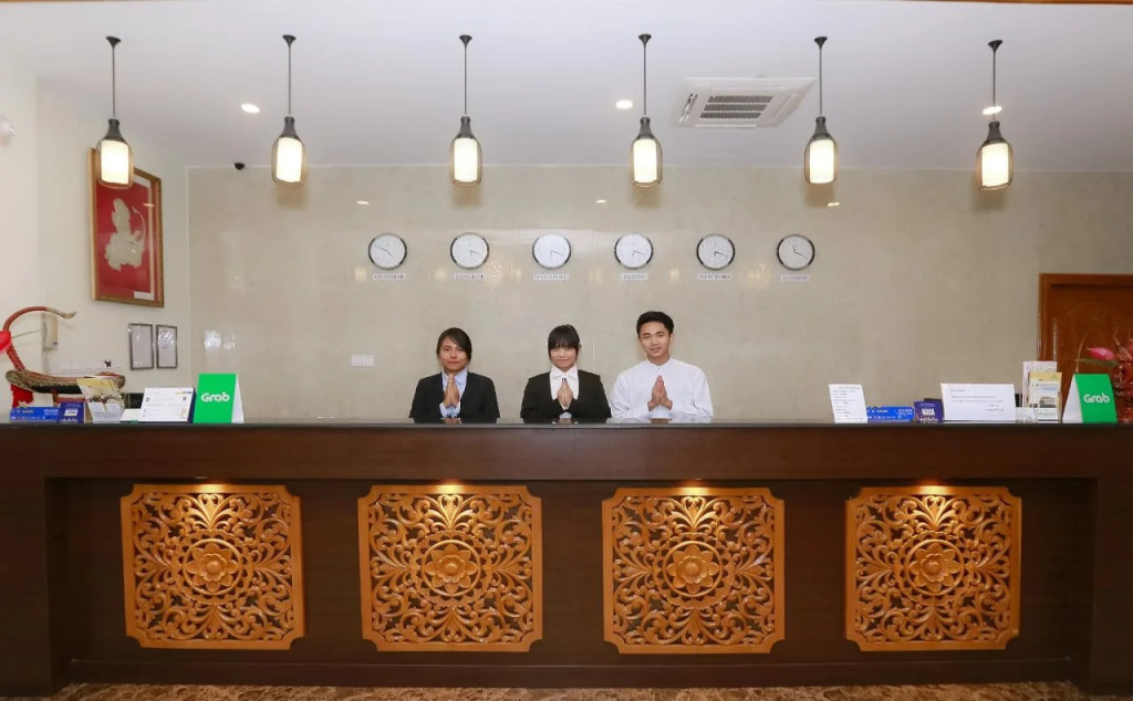 Virati Hotel