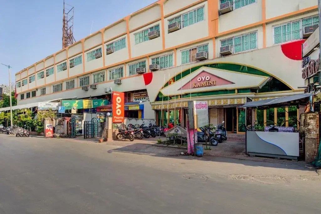 Kamini Hotel