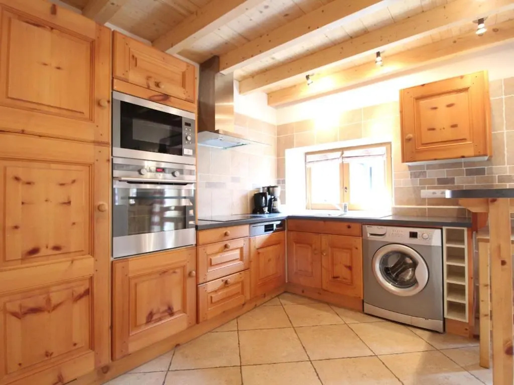 Appartement Lanslebourg-Mont-Cenis, 4 pièces, 10 personnes - FR-1-508-48