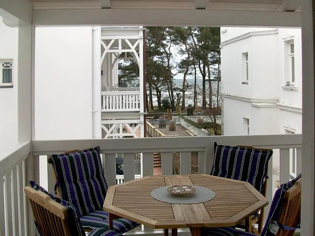Strandvilla Gudrun zur Meerseite mit Balkon