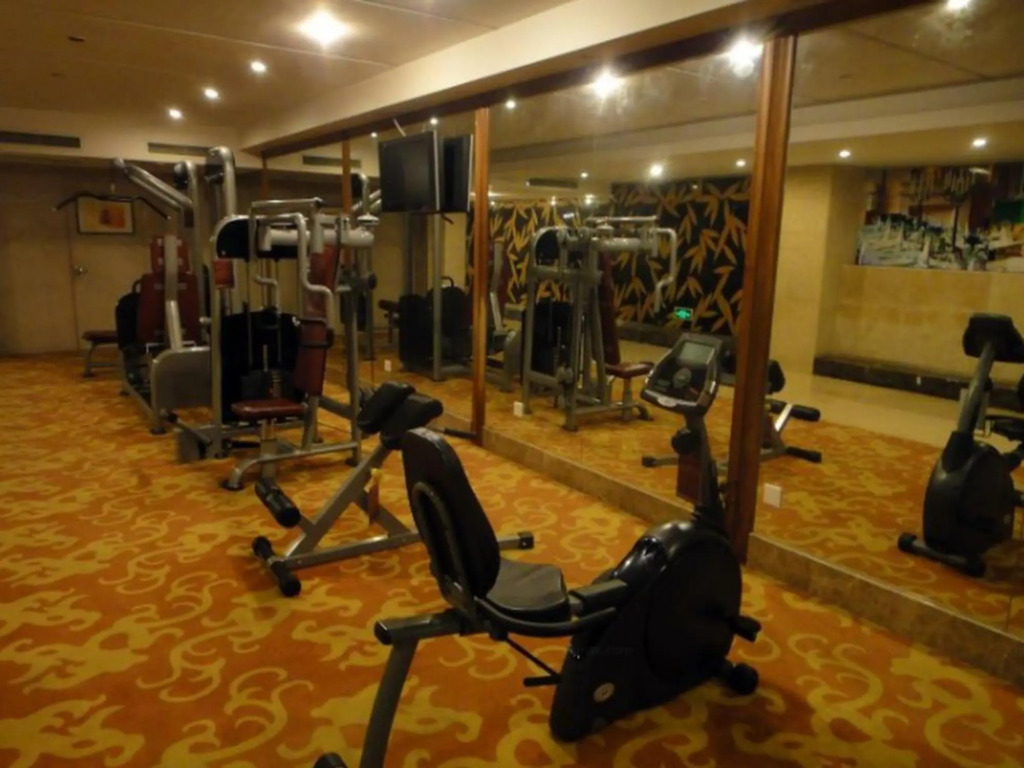 Yixing Hotel