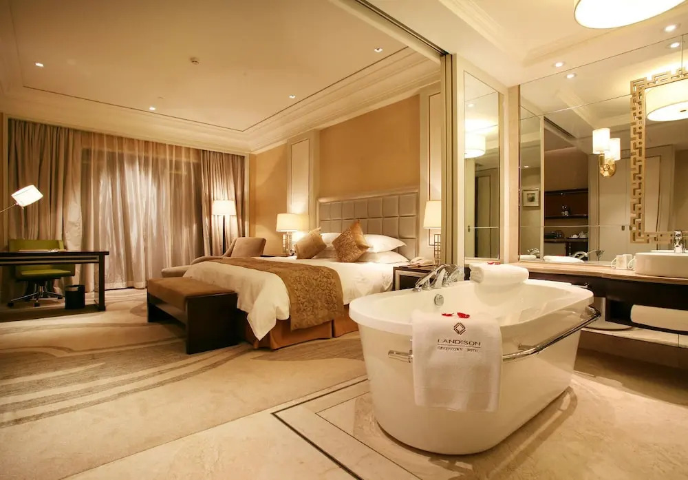 GreenTree Inn Zhejiang Shaoxing Xinchang Buddha Express Hotel