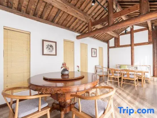 Linyao Hotel