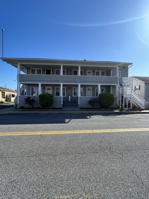 Crystal Sands Apartments