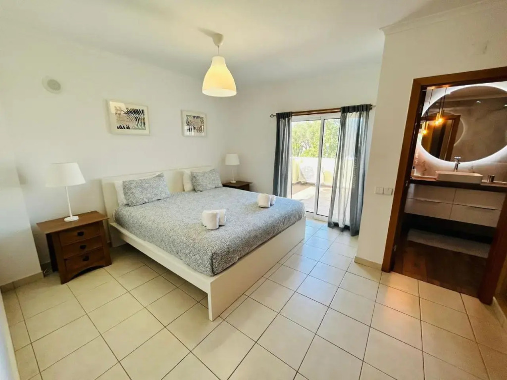 Greice Homes - T1 Ferreiras