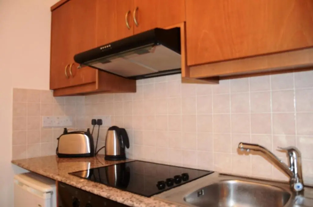 Studio with shower room E3, full kitchen, poolside, FREE WIFI