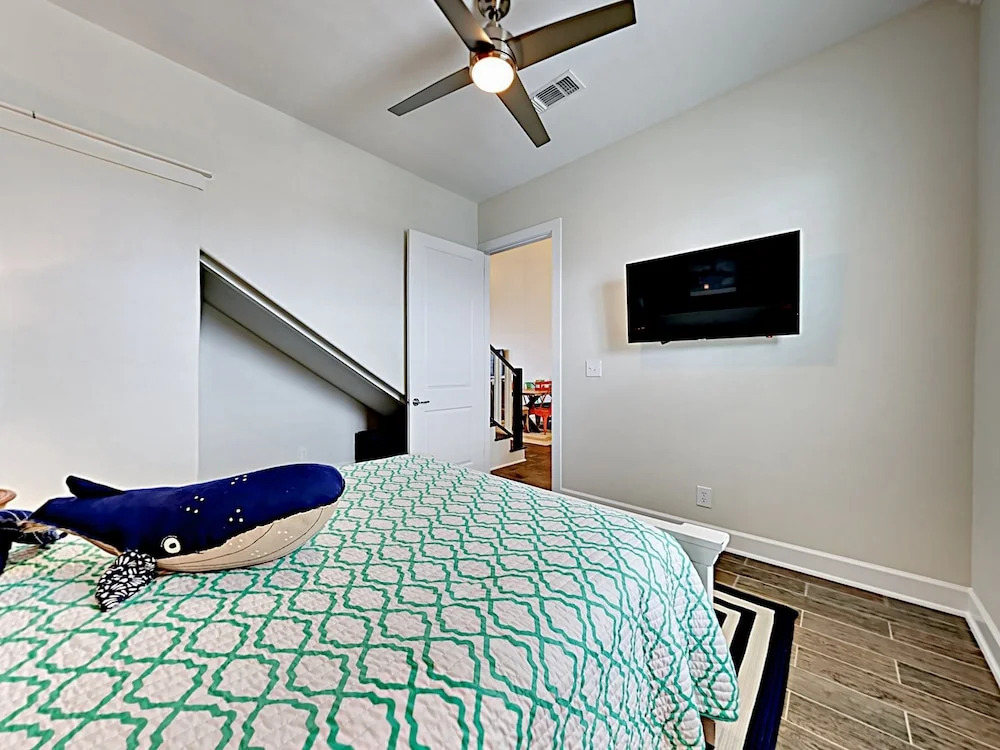 137 Palmilla Condo - 3 Br condo by RedAwning