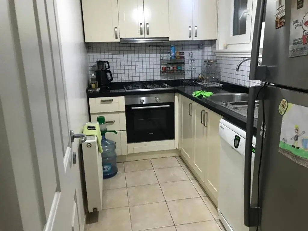 5 Star luxury Private Detached House & Private Garden & BBQ