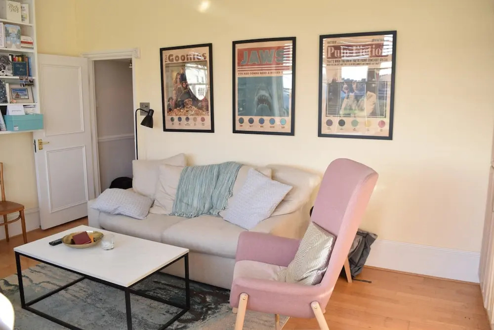 1 Bedroom Apartment Overlooking Queen's Club
