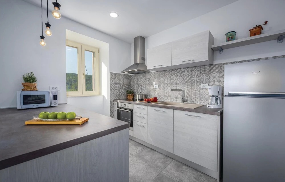 Awesome Home In Labin