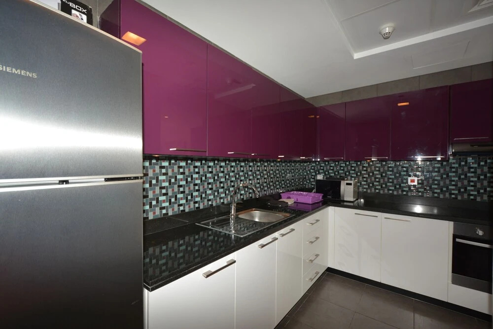 Cayan Tower by Deluxe Holiday Homes