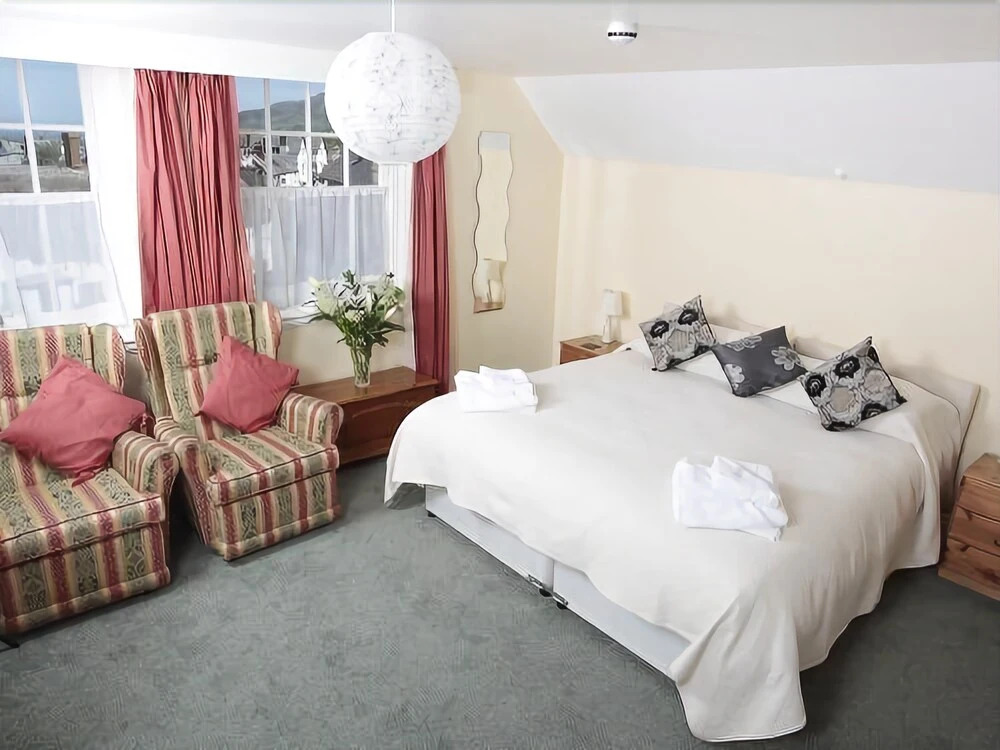 Overstream Guest House