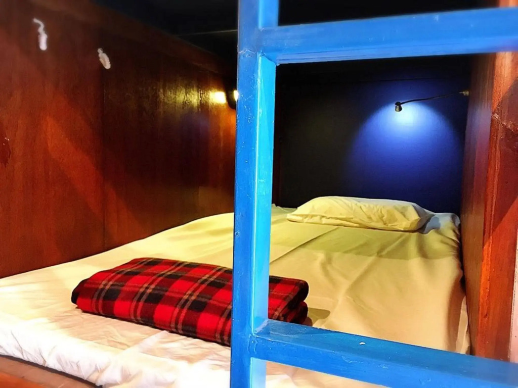 Wire Hostel Patong