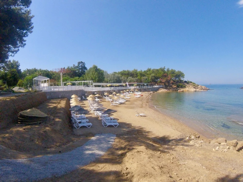 Rainbow Bay