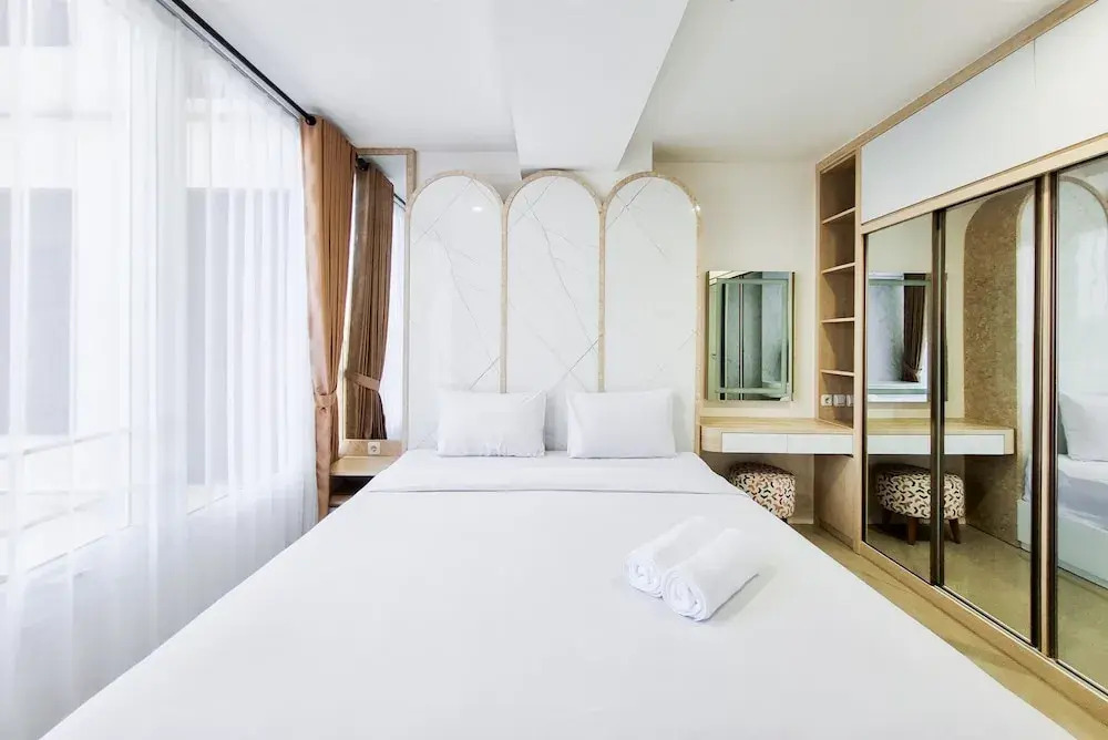 Good Place And Homey 2Br At Green Park Yogyakarta Apartment