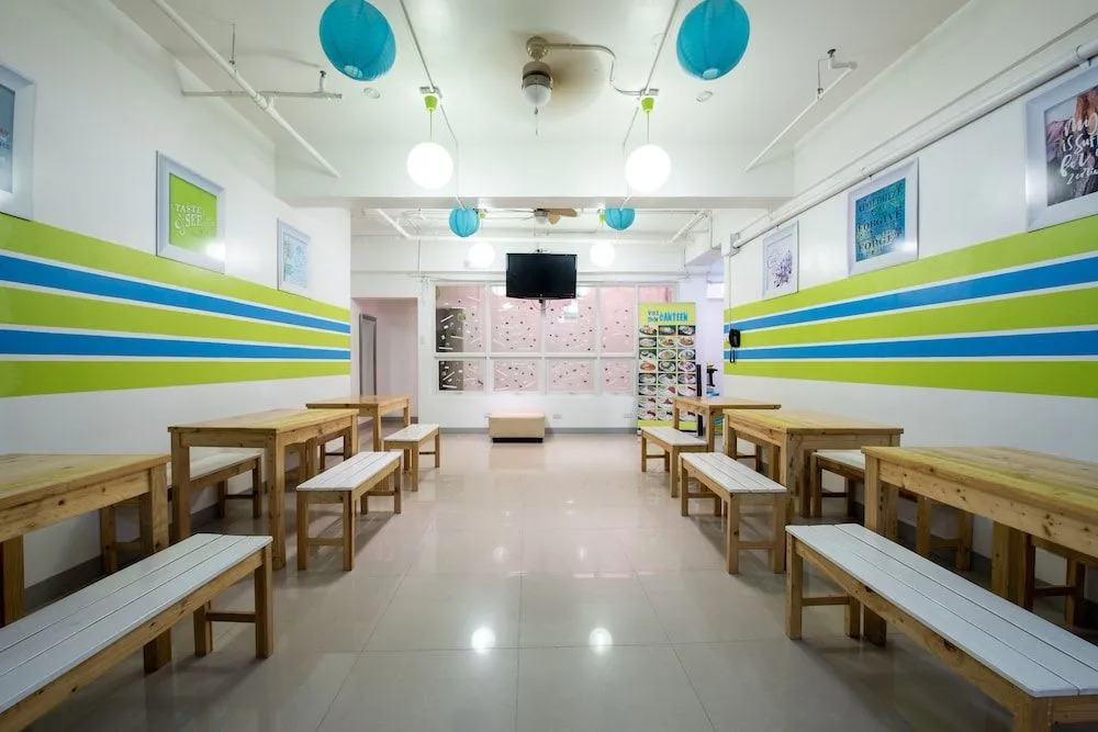 Yuj Inn Pasay