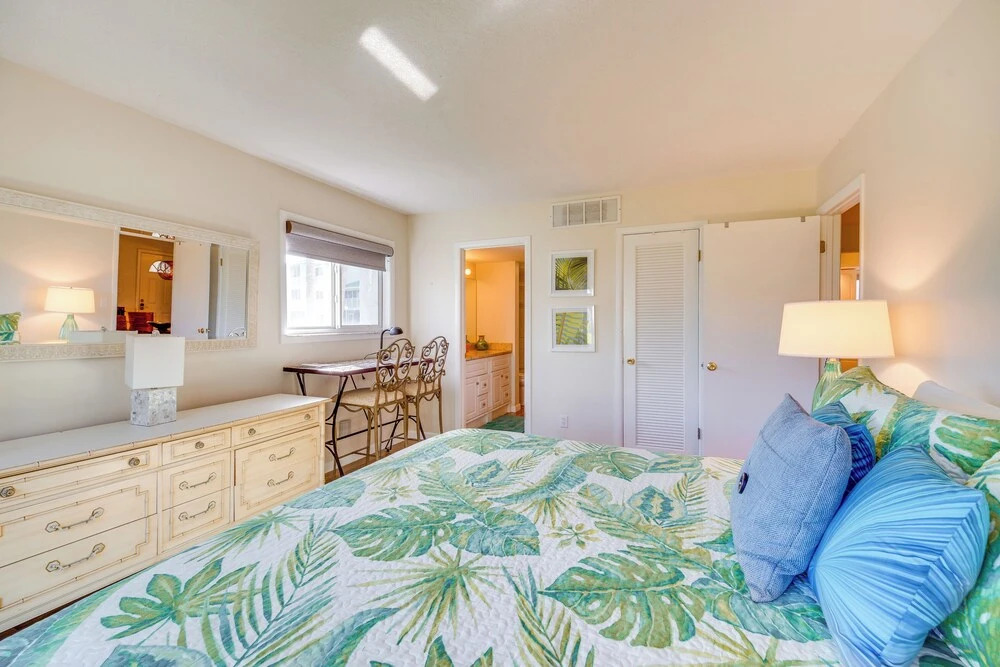 Hutchinson Island Vacation Rental w/ Beach Access