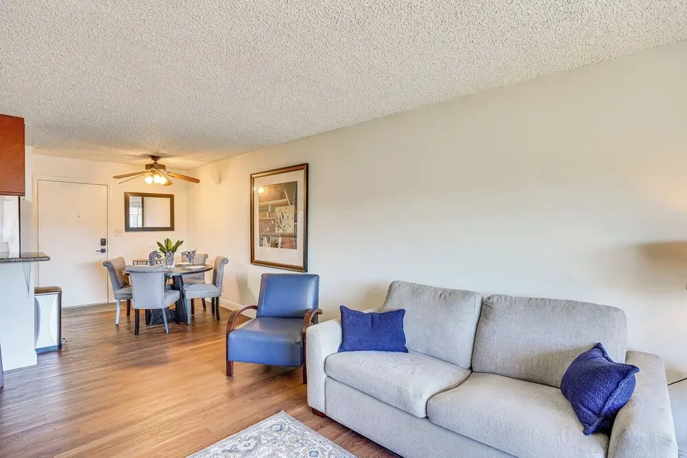 Steps to Csulb: Cozy Condo w/ Pool Access!