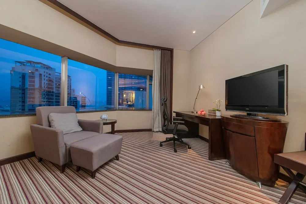 Binbei Yiho Hotel