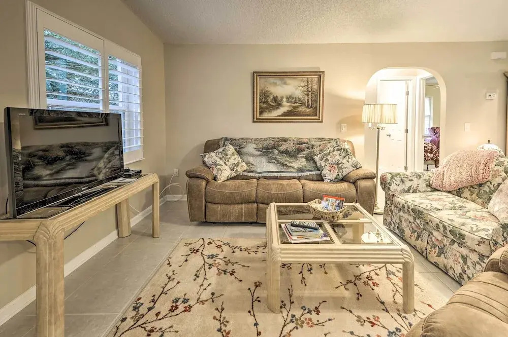 Pet-friendly Flagler Beach Home w/ Yard Near Beach