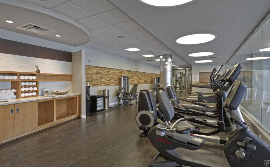 Renaissance Edmonton Airport Hotel