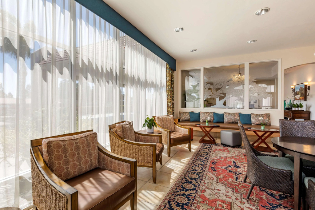 Best Western Plus Royal Oak Hotel