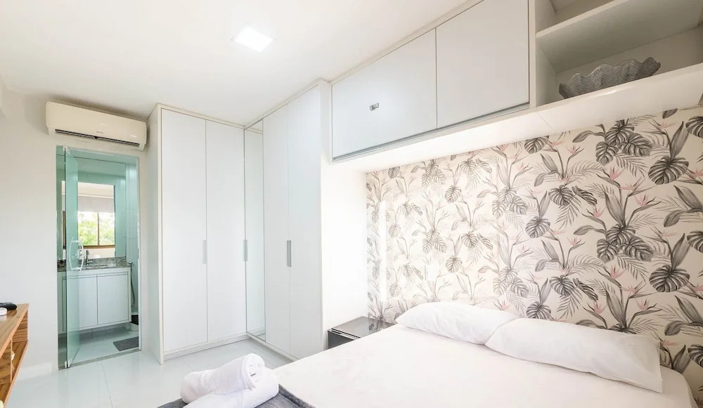 Complete Apt Near Stella Maris Beach Jsm0103