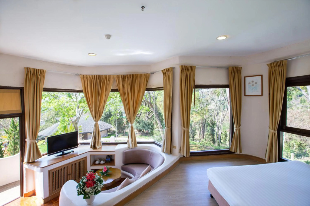 Imperial Phukaew Hill Resort