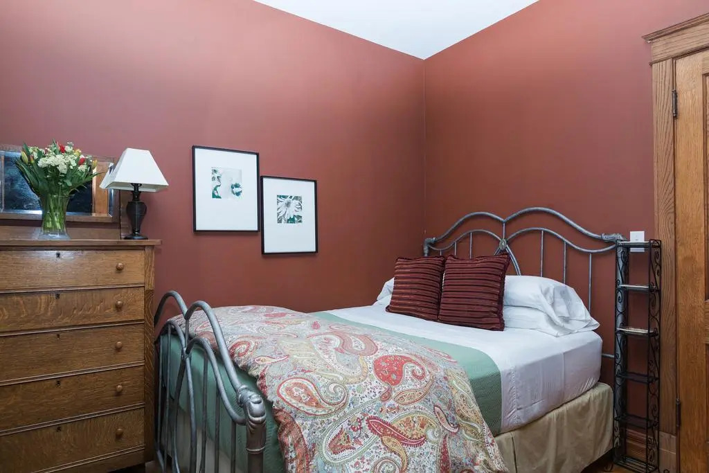 Chicago Guest House Wrigleyville