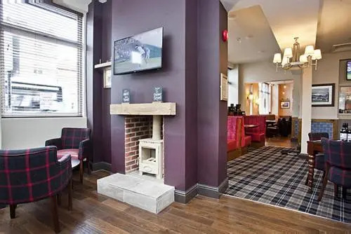 The Dickens Bar & Inn