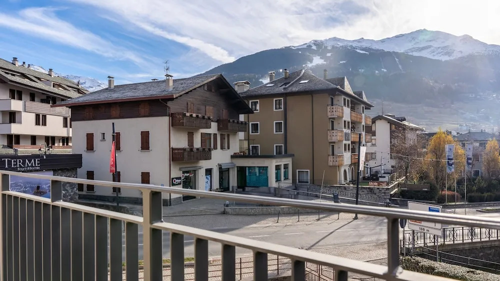 Milano 20 in Bormio With 1 Bedrooms and 1 Bathrooms