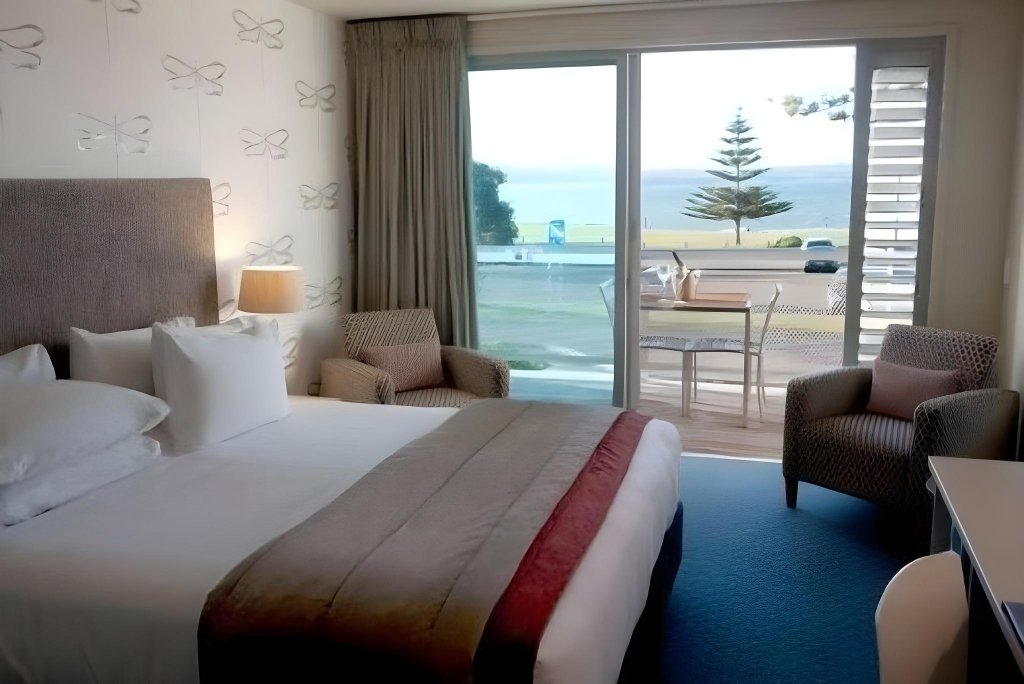 The Crown Hotel