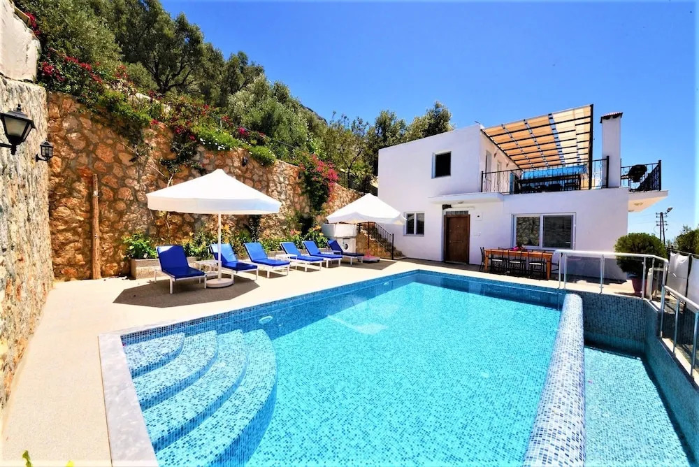 Villa Feni